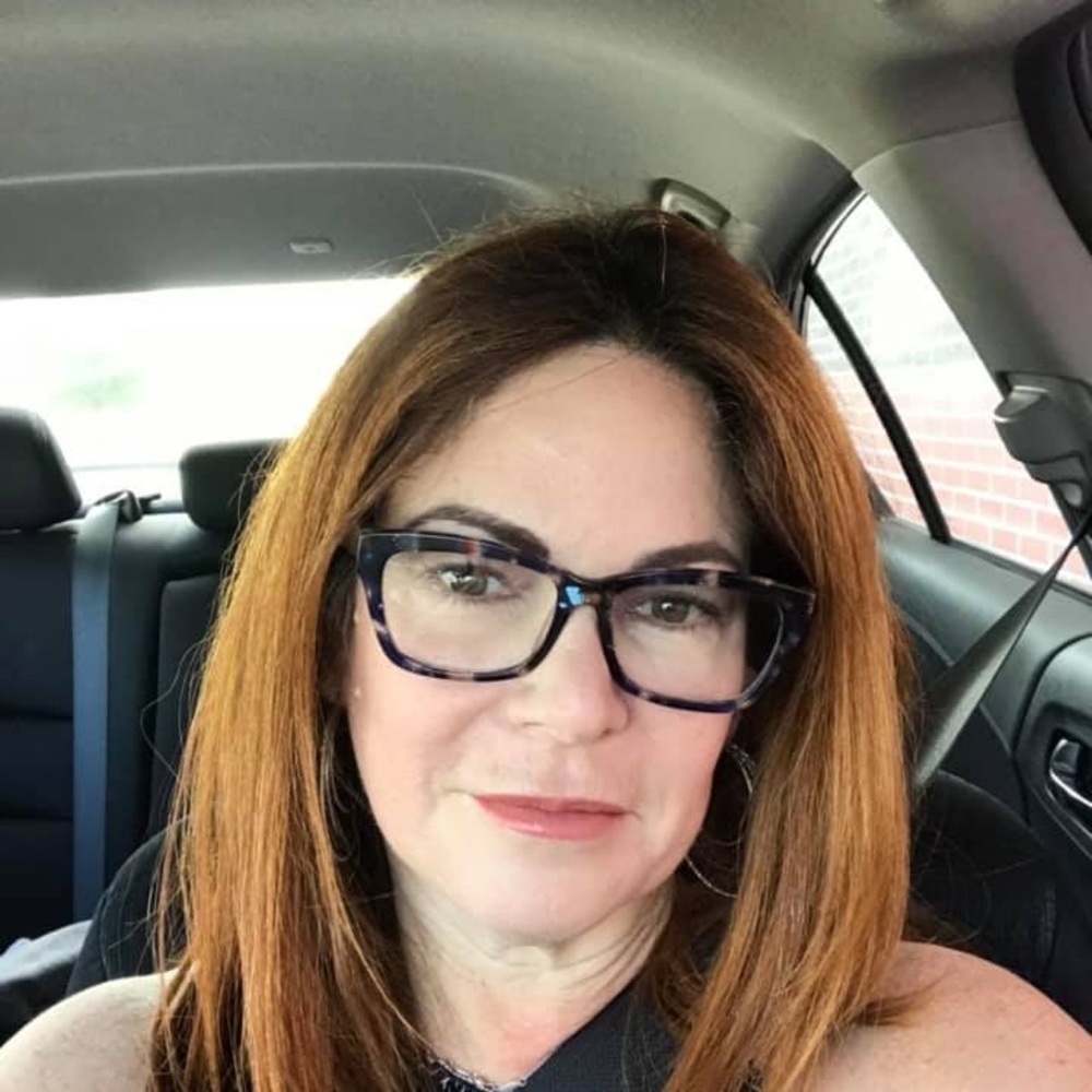 Meet your Posher, Ilyana